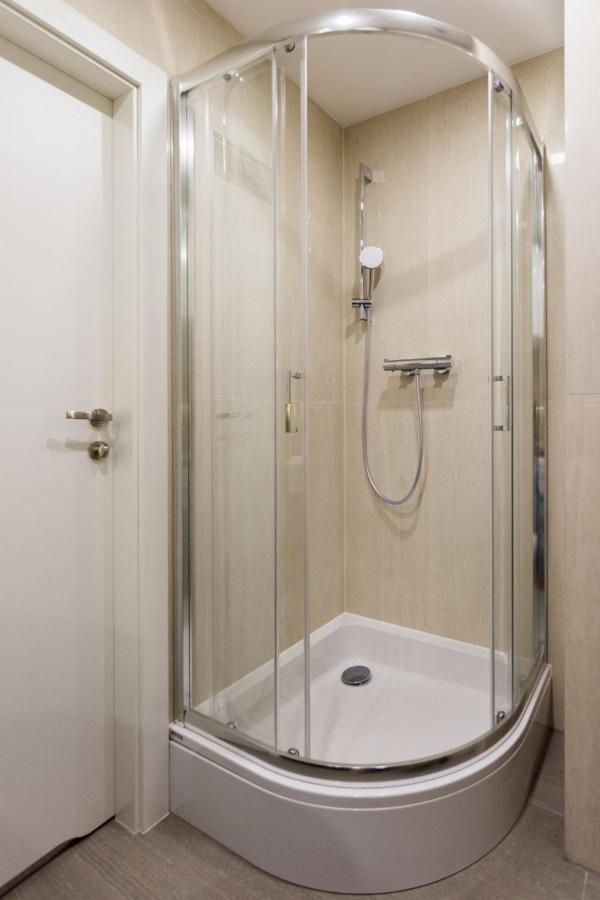 Luxury Apartments Nearto Main Square كراكوفيا المظهر الخارجي الصورة